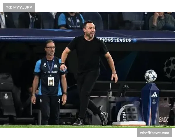 马赛德泽尔比战术体系革新 赋予年轻攻击手核心自由度与开火权